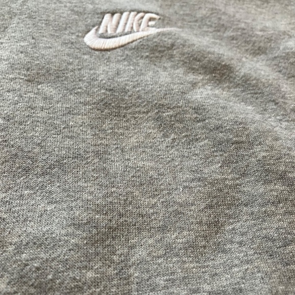 Nike Club Pullover Hoodie Fleece, Dark Heather Grey - Men's Small - Picture 5 of 8